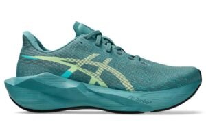 ASICS Novablast 6