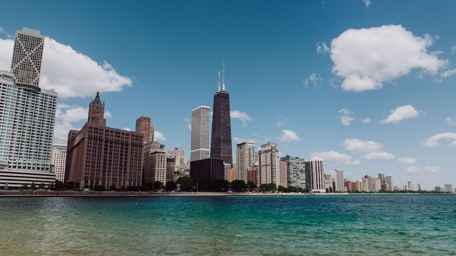 Chicago and Lake Michigan on a clear day, host of the Chicago Marathon 2026 results