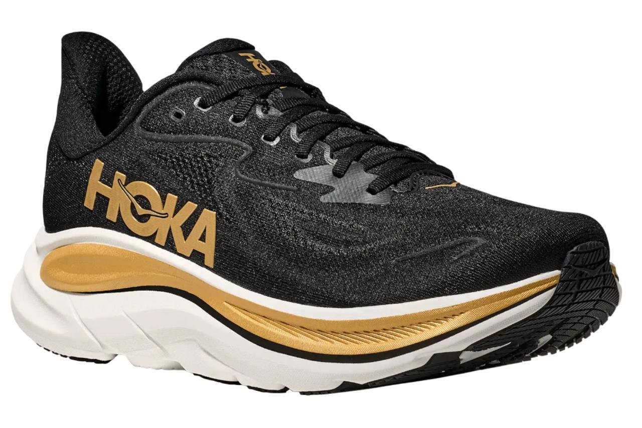 HOKA Clifton 10 vista en tres cuartos