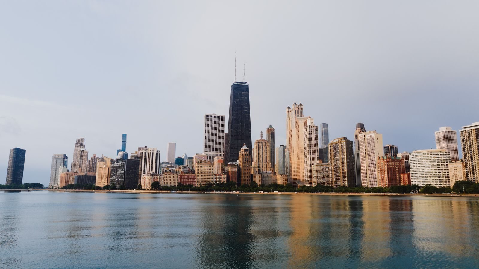 Skyline de Chicago junto al lago, la ciudad del Maratón de Chicago