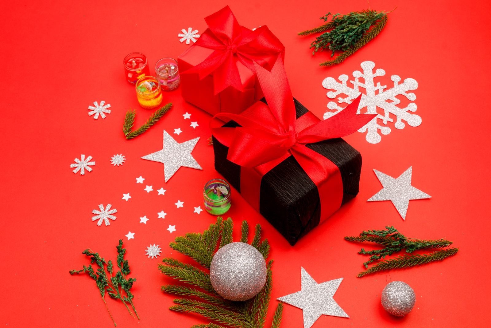 Christmas gifts on a red background, unique gifts for runners